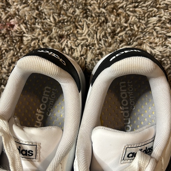 Women’s size 7 Grand Court Addidas shoes black and white - Picture 5 of 7